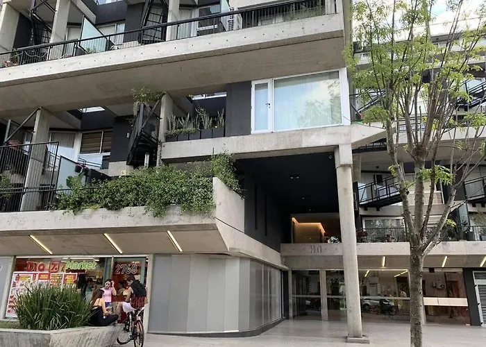 Amazing Apartment With Amenities